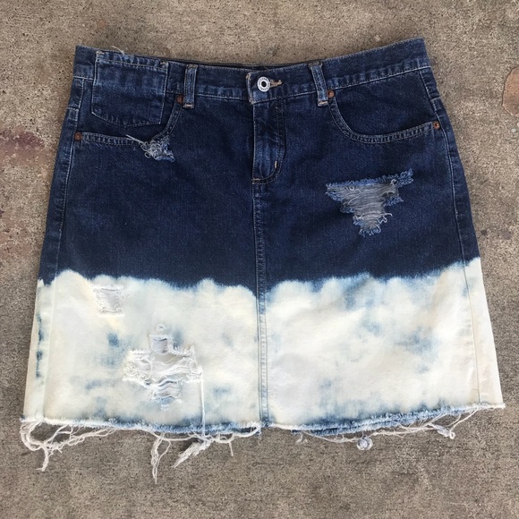 Guess Dresses & Skirts - Women's GUESS Bleached/Distressed Denim Skirt